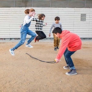 Playground jump rope, 100% plastic-free (beechwood and cotton) - 4.5 metres long = up to 3 people jump at once! - jiminy eco-toys